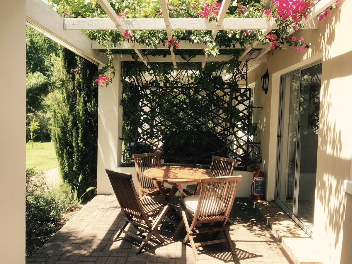 Constantia Spring Bed and Breakfast Εξωτερικό φωτογραφία