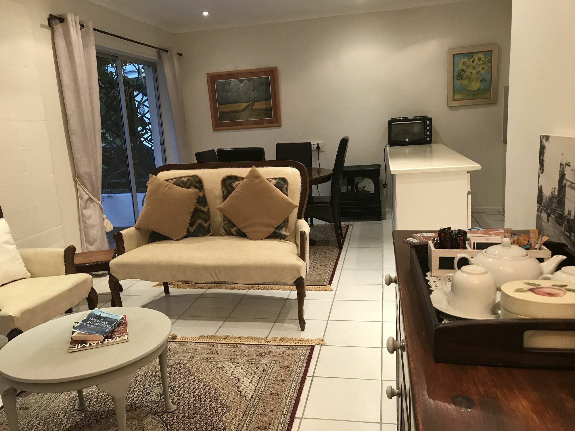 Constantia Spring Bed and Breakfast Εξωτερικό φωτογραφία